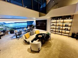 THE GOLDEN MILE (D7), Retail #464578061